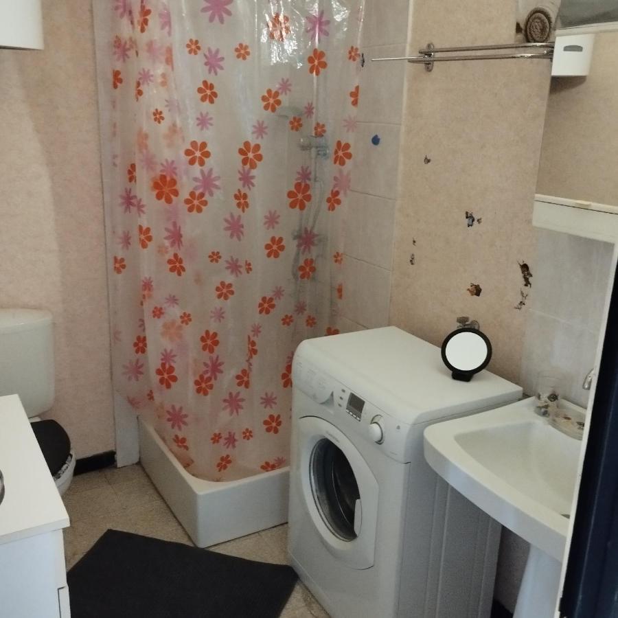 Appartamento T2 Pres De La *